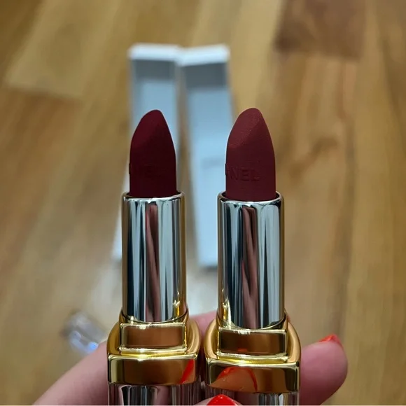 CHANEL 31 LE ROUGE - Two Lipsticks - Picture 5 of 5